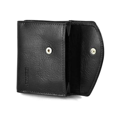 Portfel skórzany BARTEX 10020D czarny – widok zamknięty / BARTEX 10020D black leather wallet – closed view