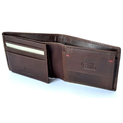 Skórzany portfel męski Camel Active Salamanca brązowy – wnętrze / Leather men’s wallet Camel Active Salamanca brown – inside view