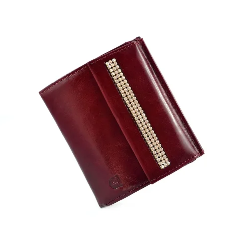 Mały skórzany portfel damski Swarovski SV-010 ciemna czerwień widok z przodu, kompaktowy elegancki model Small women’s l