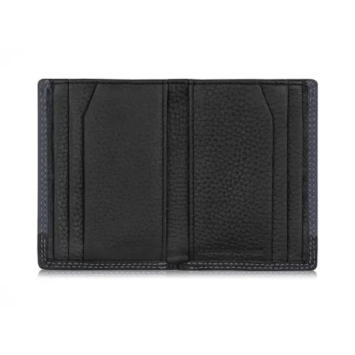 Wnętrze portfela OCHNIK PORMS-0150 – kieszeń na banknoty i karty / OCHNIK PORMS-0150 wallet interior – bill and card compartments
