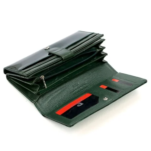 Portfel damski Pierre Cardin otwarty – kieszeń na monety Pierre Cardin women’s wallet – coin pocket view