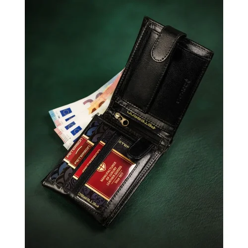 Wnętrze portfela PETERSON PTN-304Z-P z przegródkami na karty, banknoty i bilon