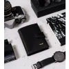 Portfel męski Peterson czarny – wnętrze z miejscami na karty Peterson men’s leather wallet black – interior with card slots