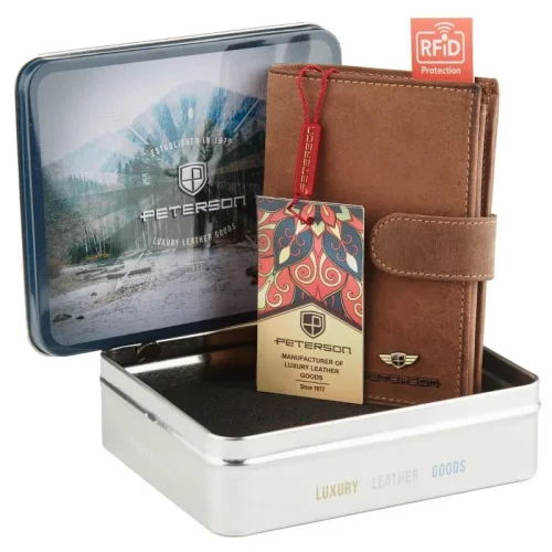 Portfel męski Peterson 324Z 2-1-5 z zawartością kart i banknotów / Peterson 324Z 2-1-5 men’s wallet with cards and banknotes