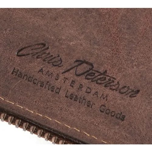 Peterson portfel męski nubuk 340 2-1-4 detal skóry | Peterson men’s nubuck wallet 340 2-1-4 leather detail