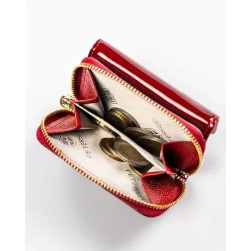 Mini portfel Peterson w dłoni prezentacja skali rozmiaru | Micro size Peterson wallet in hand size presentation