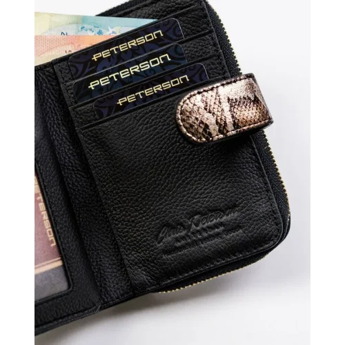 Portfel damski Peterson BS 602 – pionowa forma i zapięcie Peterson BS 602 women’s wallet – vertical design and closure
