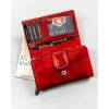Wnętrze czerwonego portfela damskiego Peterson PTN 218 BMVT z miejscami na karty i dokumenty | Interior of red women’s wallet Peterson PTN 218 BMVT with card and document slots