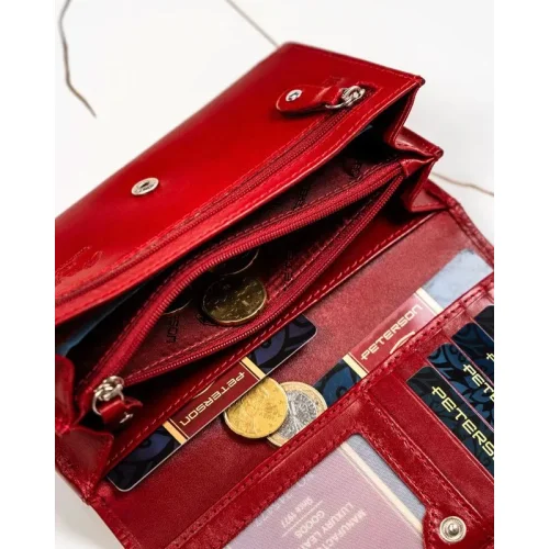 Duży portfel damski czerwony – kieszeń na bilon i przegrody na banknoty Large red women's leather wallet coin pocket and bill compartments