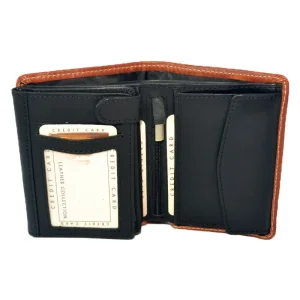 Portfel VERONA Tattoo 012M – wnętrze z przegródkami na karty i dokumenty VERONA Tattoo 012M wallet – interior with card and document slots