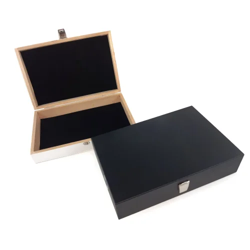 Opakowanie prezentowe do portfela Swarovski SV-010 czarne pudełko Gift packaging for Swarovski SV-010 wallet black box