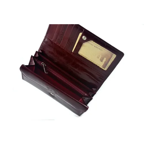 Portfel Swarovski SV-070 – wnętrze i układ kieszeni Swarovski wallet SV-070 – interior and pocket layout